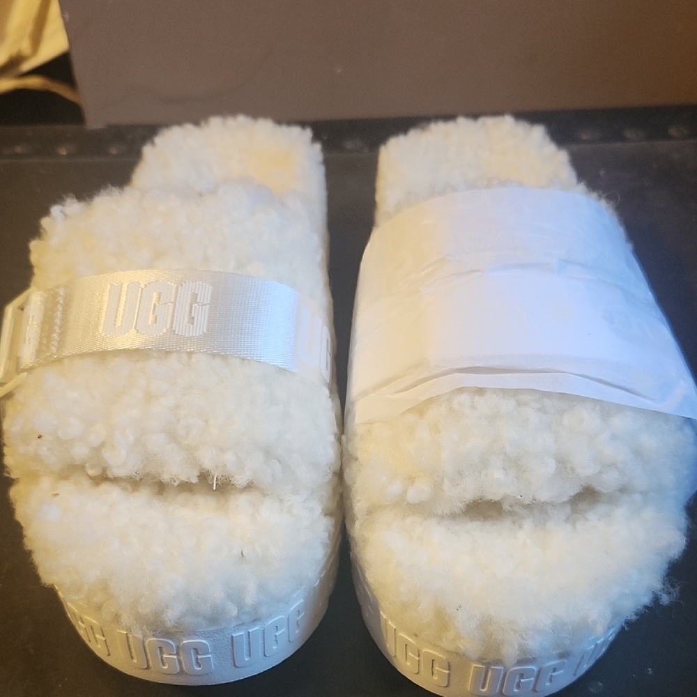 UGG Cream Fluffy Slides